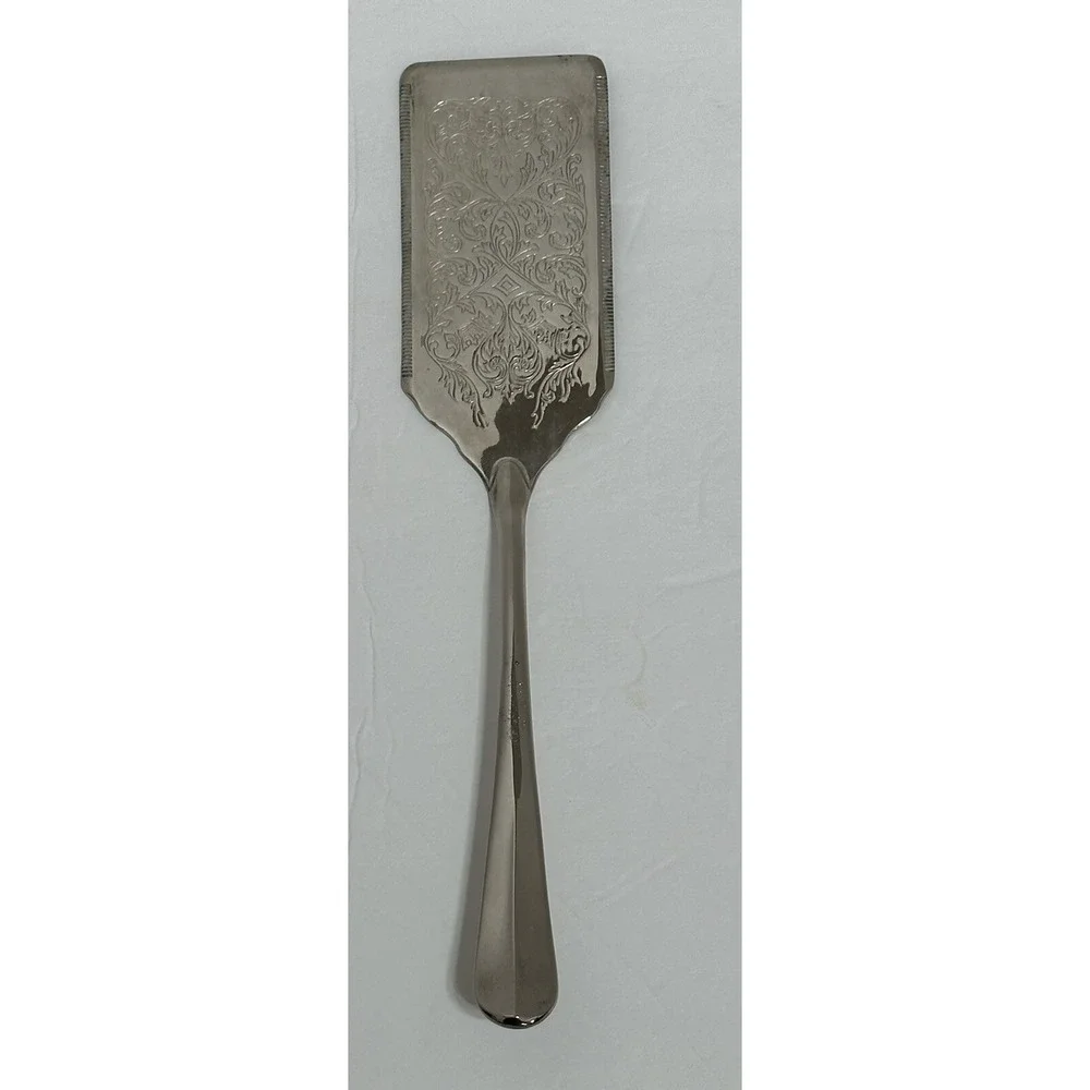 Vintage International Silverplated Cake Lasagna Server with Etched Floral Design